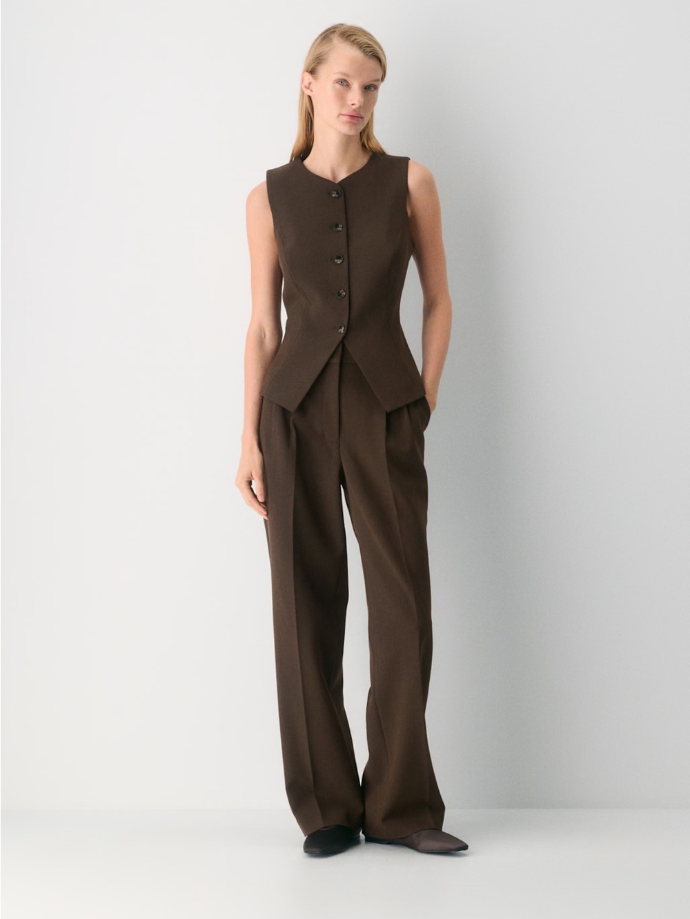 NWT Aritzia The Effortless Pant (Re)ssential - Heather Rich Cocoa Size 4 - Tall